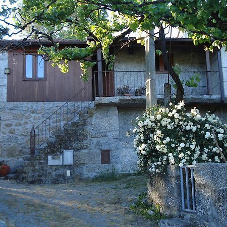فيلا Casa Do Faroca فييرا دو مينهو المظهر الخارجي الصورة